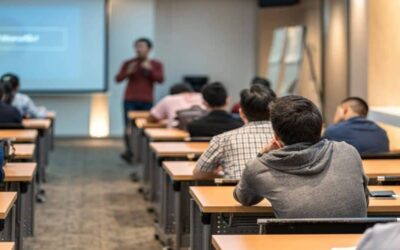 Más de mil estudiantes de la región del Maule rindieron ensayo PAES organizado por la UCM