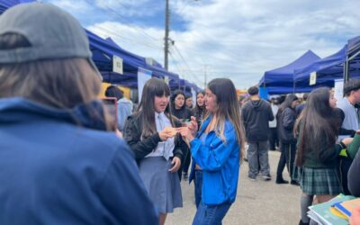 Ferias de Universidades en Chanco llevó información vocacional a jóvenes de la costa